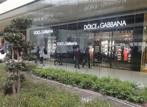 zorlu dolce gabbana|Dolce & Gabbana stores and boutiques in Istanbul, Turkey.